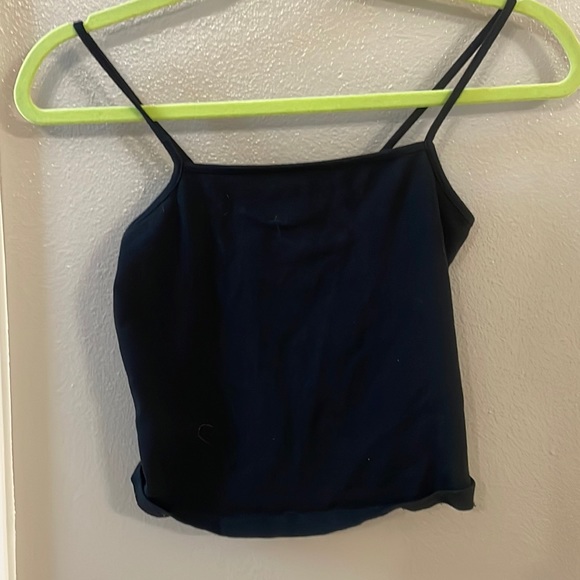 Basic black tank top - Picture 1 of 2